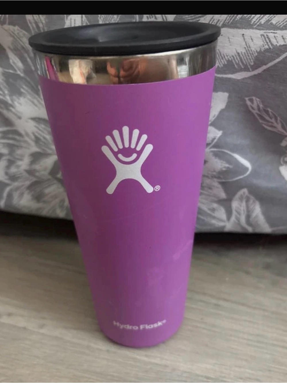 Hydro Flask Lavender Travel Tumbler with Black Lid